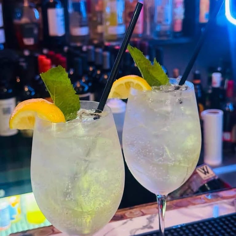 Ladies Night · Serata Tra Donne